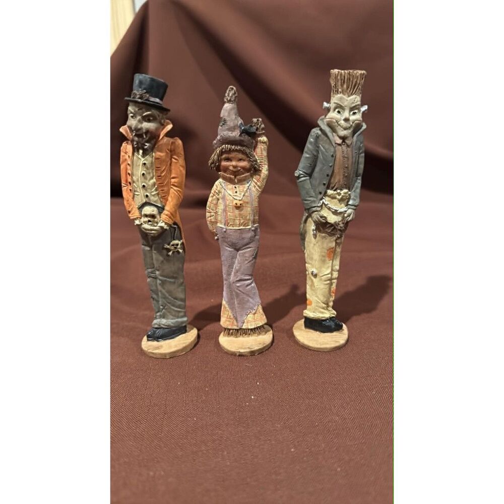 Halloween Figurine Lot of 3 around 6 inches tall Cute